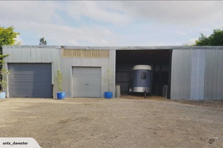 Photo of property in 327 Thwaites Road, Hororata, Darfield, 7572
