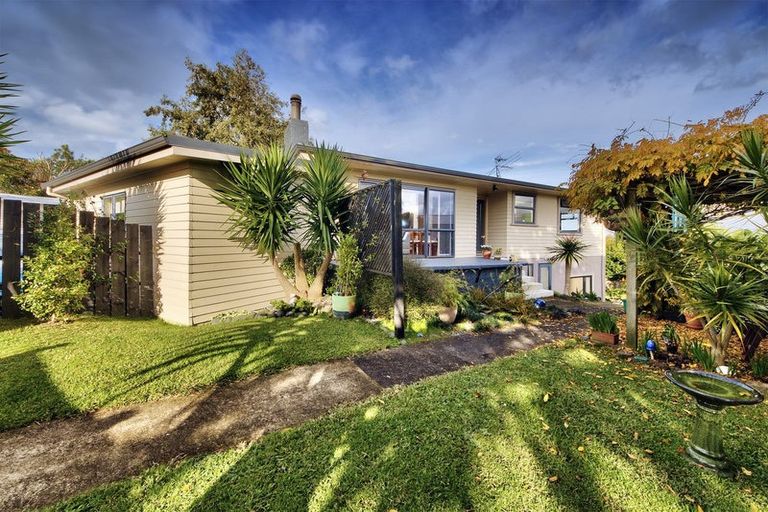 Photo of property in 50 Chorley Avenue, Massey, Auckland, 0614