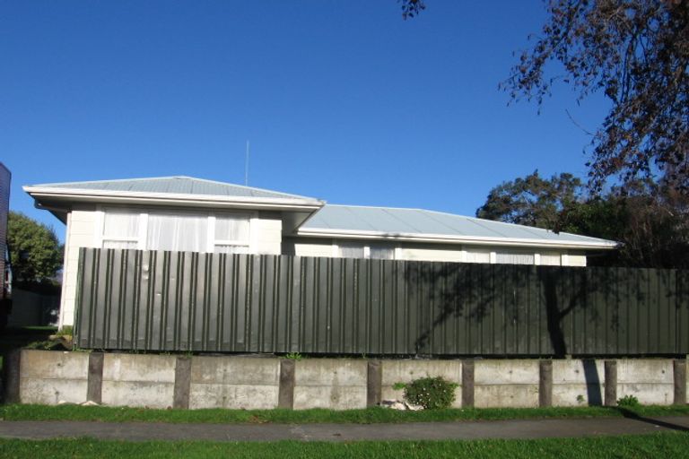 Photo of property in 89 Apollo Parade, Milson, Palmerston North, 4414