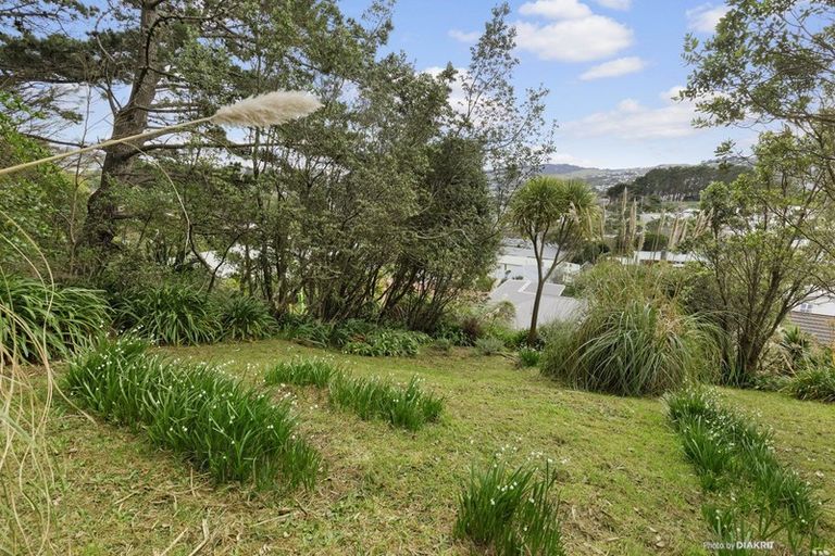 Photo of property in 34 Arapiko Street, Johnsonville, Wellington, 6037