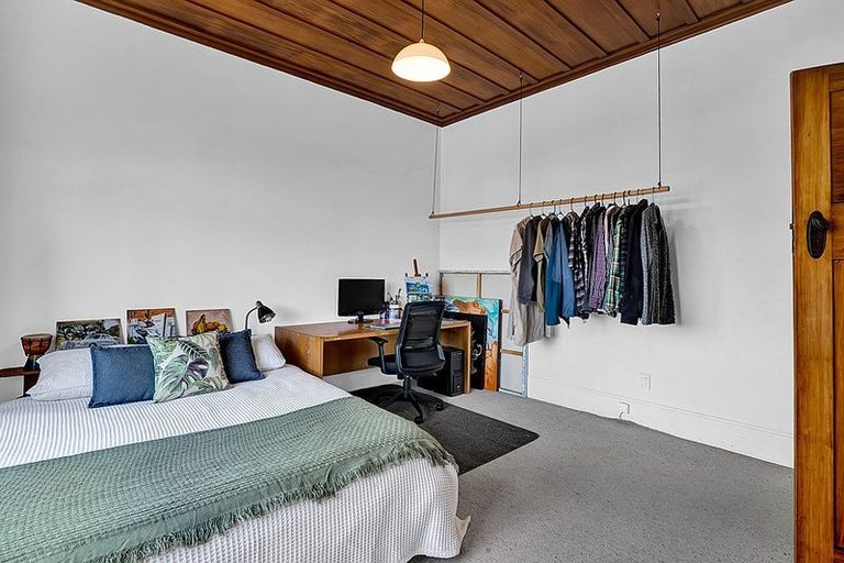 Photo of property in 193 Saint Aubyn Street, New Plymouth, 4310