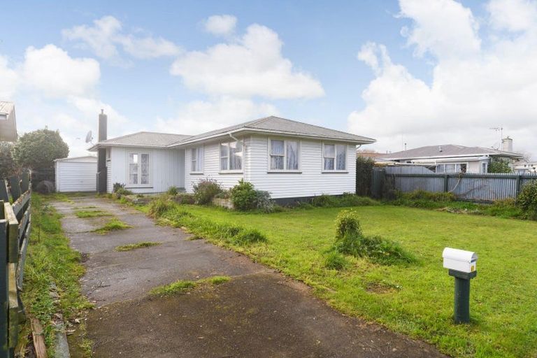 Photo of property in 61 Stephens Crescent, Highbury, Palmerston North, 4412