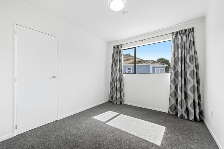 Photo of property in 16 Watkins Grove, Taita, Lower Hutt, 5011