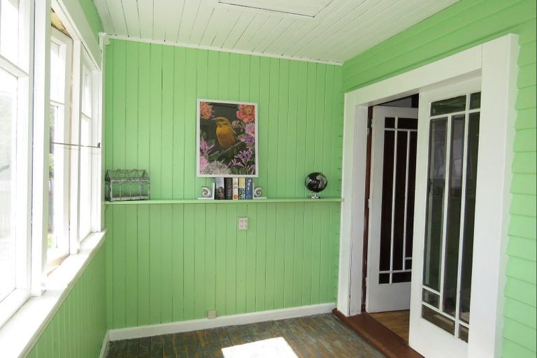 Photo of property in 49 Shiel Street, Reefton, 7830