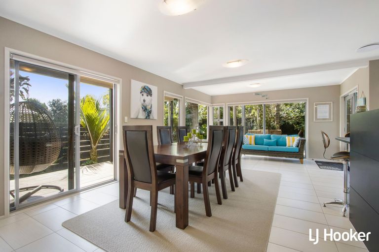 Photo of property in 4a Hillview Road, Waihi Beach, 3611