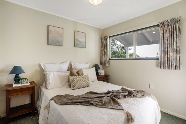 Photo of property in 930 Harington Point Road, Harington Point, Dunedin, 9077