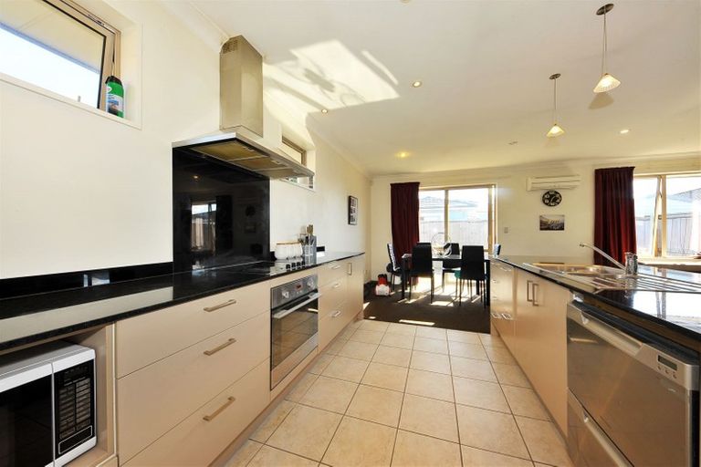 Photo of property in 18a Frankleigh Street, Somerfield, Christchurch, 8024