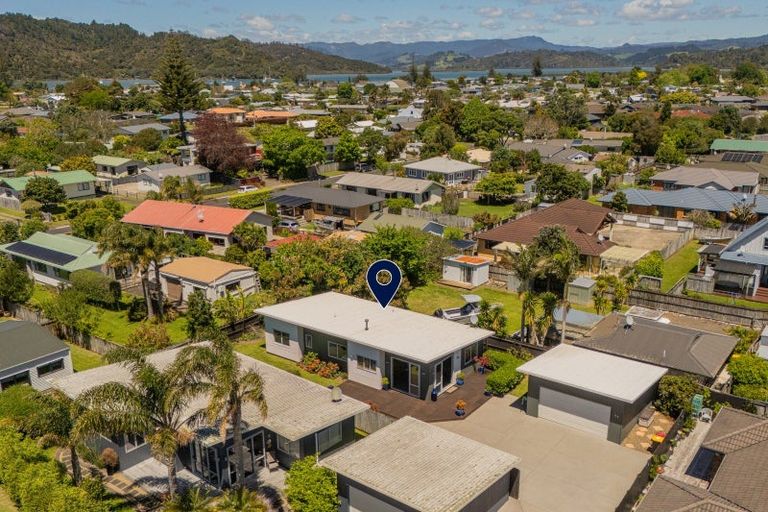 Photo of property in 20b Cholmondeley Crescent, Whitianga, 3510