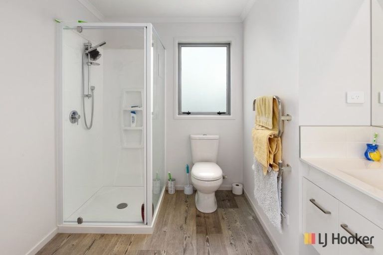 Photo of property in 93b Beach Road, Waihi Beach, 3611