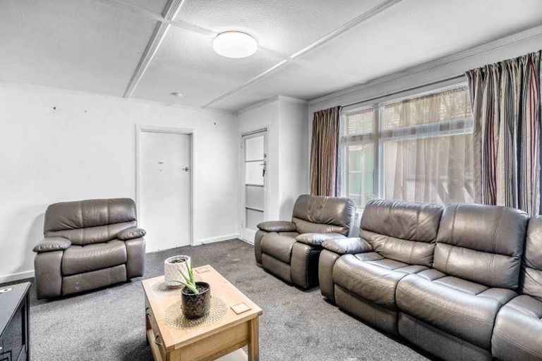 Photo of property in 84 Dipton Street, Kingswell, Invercargill, 9812