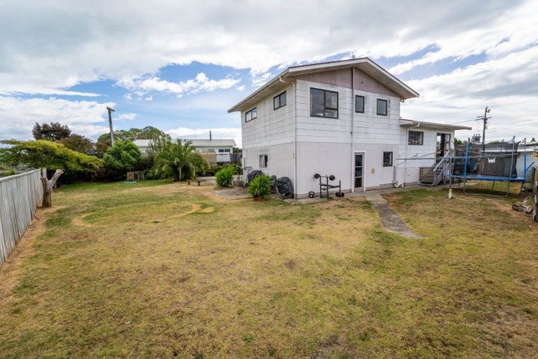 Photo of property in 2/117 Parkers Road, Tahunanui, Nelson, 7011