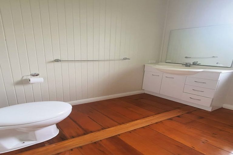 Photo of property in 18a Bush Street, Naenae, Lower Hutt, 5011