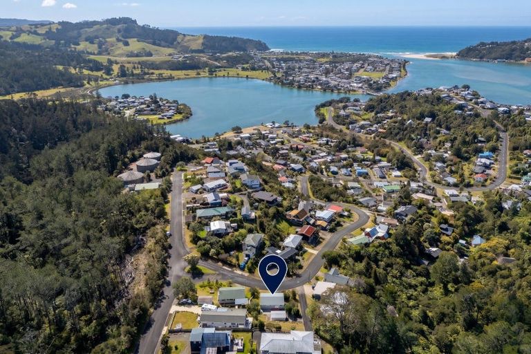 Photo of property in 66 Windsor Drive, Tairua, 3508