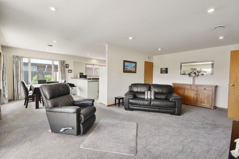 Photo of property in 2a Kingsbury Avenue, Rangiora, 7400