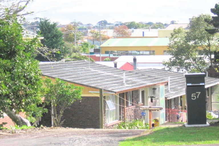 Photo of property in 4/59 Newington Road, Henderson, Auckland, 0612