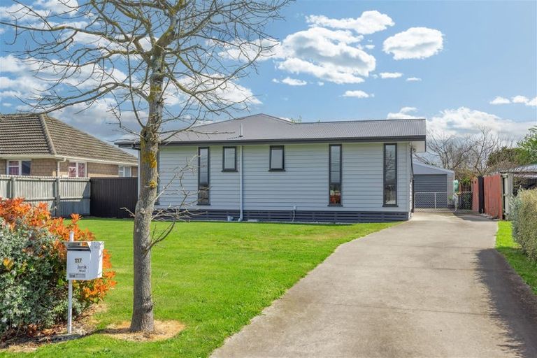 Photo of property in 117 Rowses Road, Aranui, Christchurch, 8061