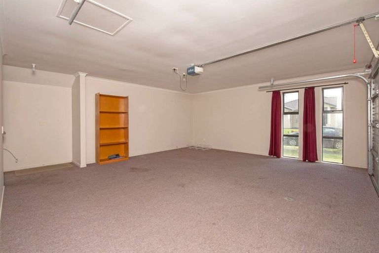 Photo of property in 24 Baltersan Drive, Flat Bush, Auckland, 2016