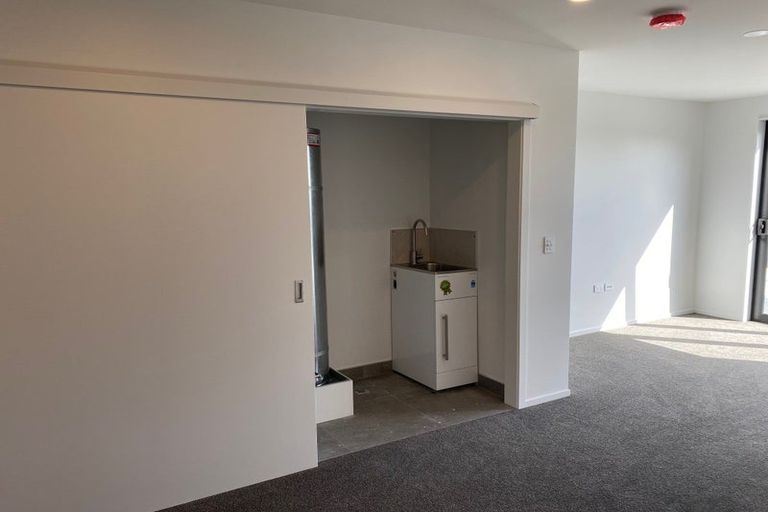 Photo of property in 12 Bee Lane, Whitby, Porirua, 5024