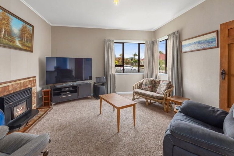 Photo of property in 12 Marsden Place, Kensington, Whangarei, 0112