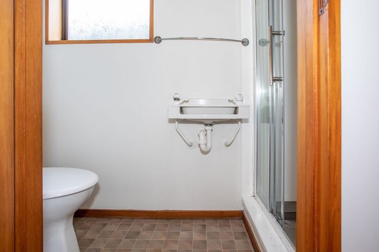 Photo of property in 1/28 Thornycroft Street, Fendalton, Christchurch, 8052