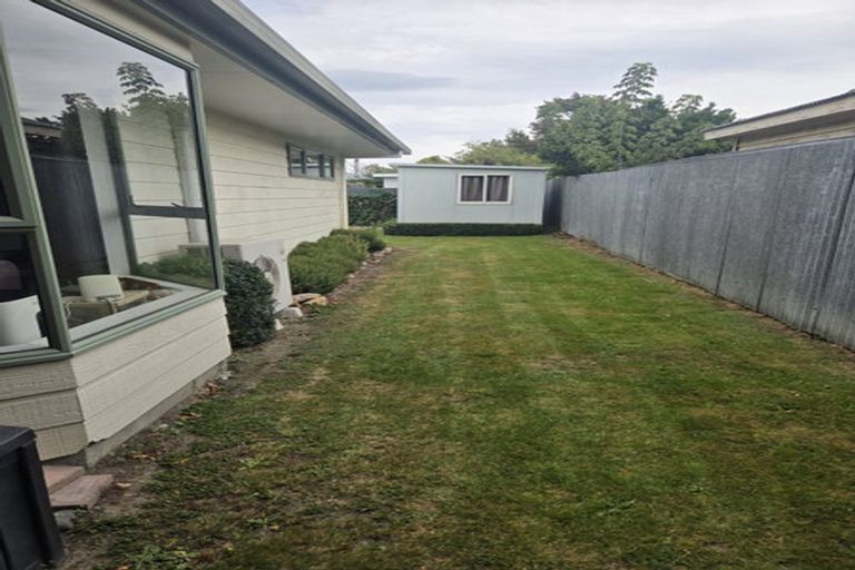 Photo of property in 2/75 Mclauchlan Street, Springlands, Blenheim, 7201