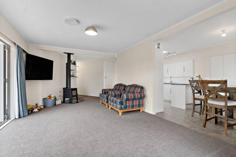 Photo of property in 2 North Street, Greytown, 5712