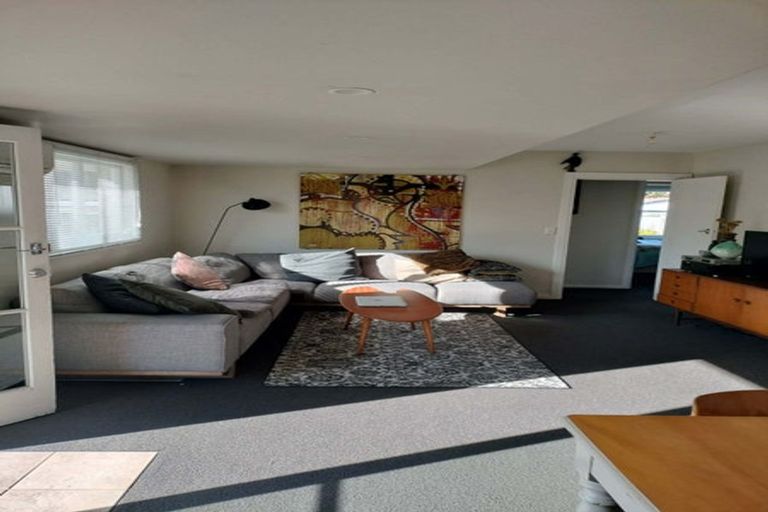 Photo of property in 108 East Belt, Lincoln, 7608