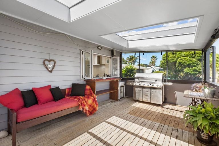 Photo of property in 12 Hilldale Crescent, Kuaotunu West, Whitianga, 3592