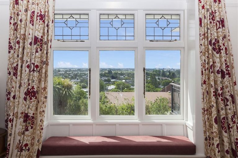 Photo of property in 25 Heaton Rhodes Place, Cashmere, Christchurch, 8022