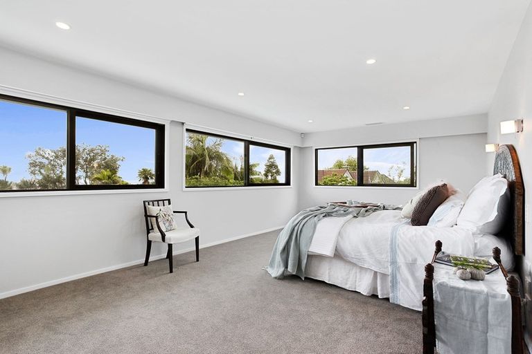 Photo of property in 106a Godden Crescent, Mission Bay, Auckland, 1071