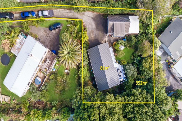 Photo of property in 2b Collingwood Road, Waiuku, 2123