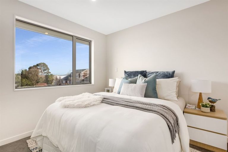 Photo of property in 21 John Street, Stokes Valley, Lower Hutt, 5019