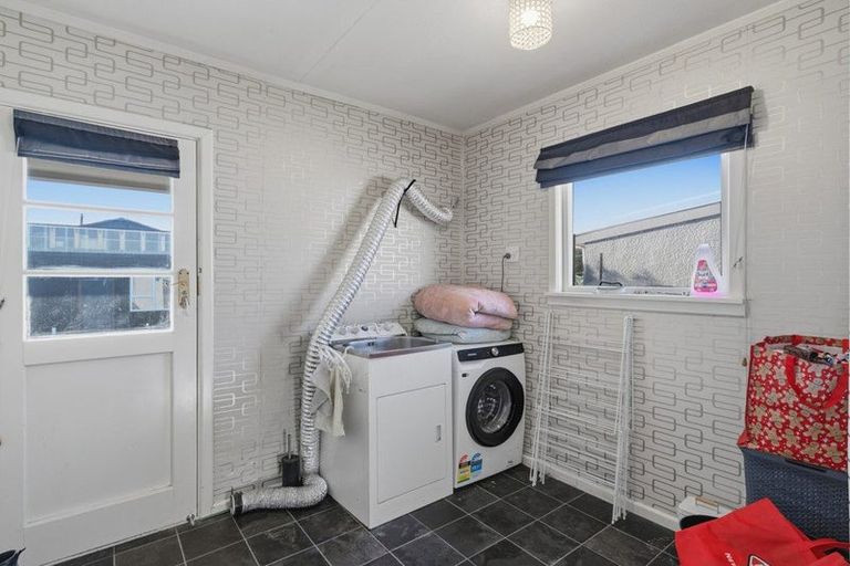 Photo of property in 1 Ure Street, Windsor, Invercargill, 9810