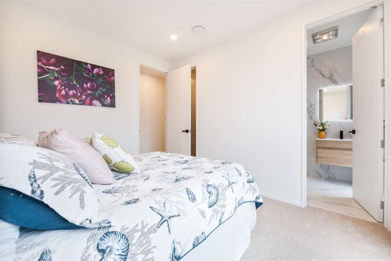 Photo of property in 76 Tir Conaill Avenue, Flat Bush, Auckland, 2019