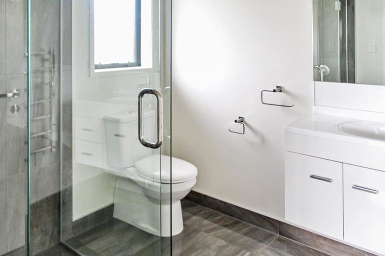 Photo of property in 32 Silicon Way, Fitzherbert, Palmerston North, 4410