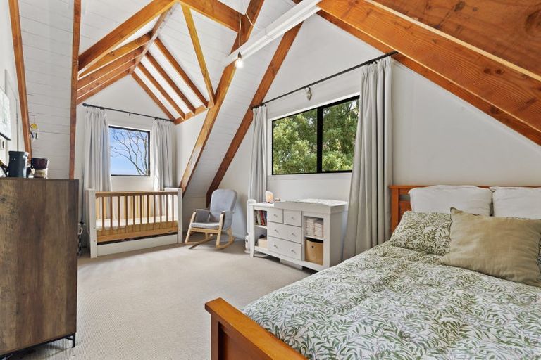 Photo of property in 169 Wairere Road, Waitakere, Henderson, 0782