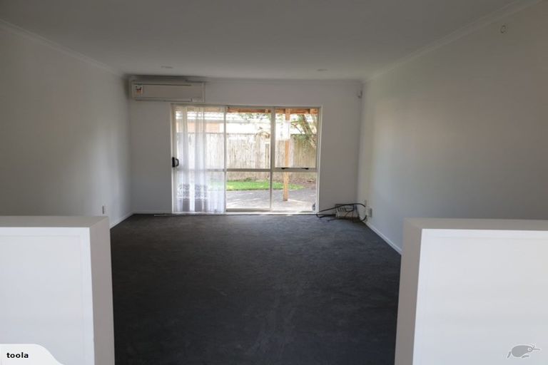 Photo of property in 14 Kilmarnock Avenue, Ranui, Auckland, 0612