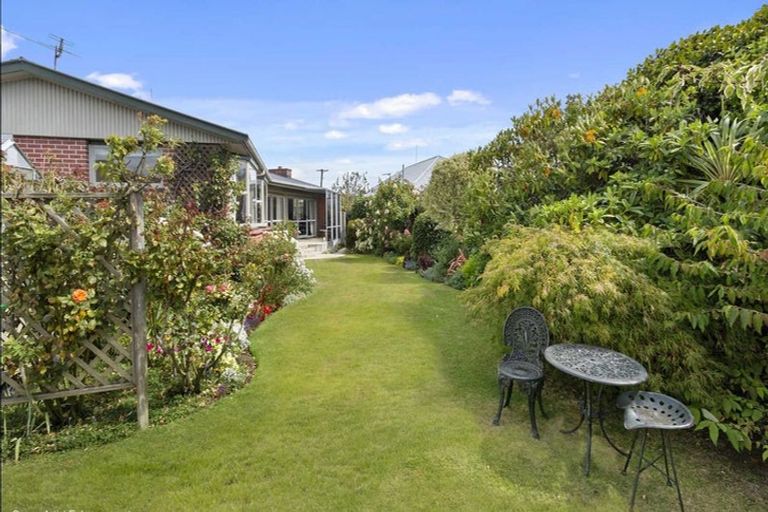 Photo of property in 90 Teesdale Street, Burnside, Christchurch, 8053