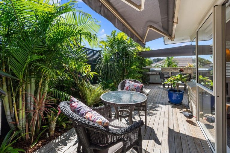 Photo of property in 4 Palm Court, Mount Maunganui, 3116