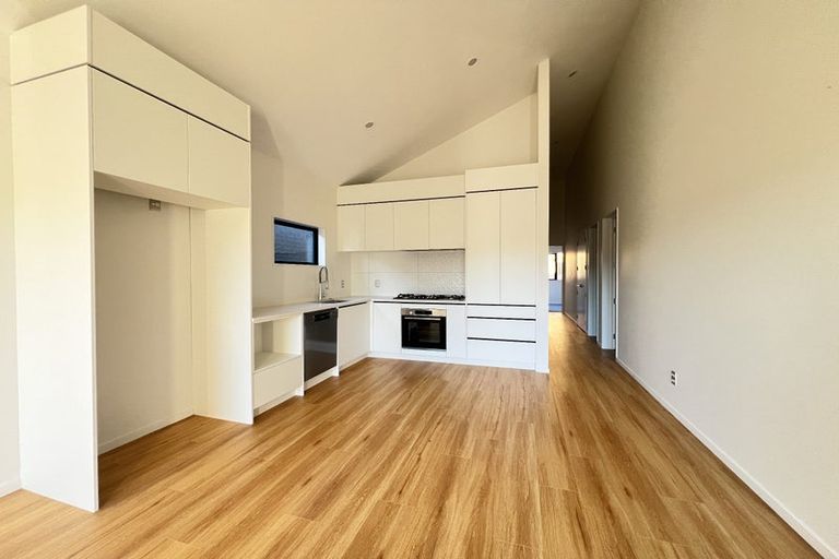 Photo of property in 42 Biokovo Street, Massey, Auckland, 0614