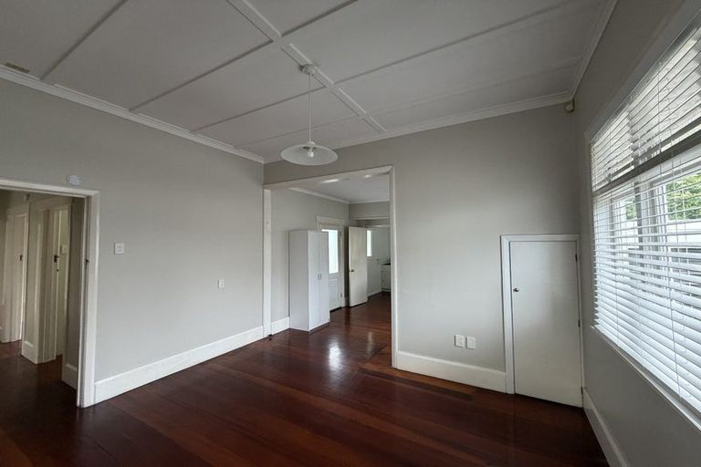 Photo of property in 4 Margaret Street, Roslyn, Palmerston North, 4414