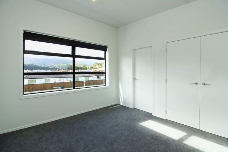 Photo of property in 19-19a The Strand, Wainuiomata, Lower Hutt, 5014