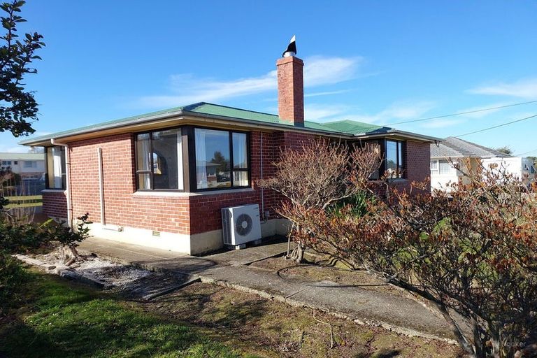 Photo of property in 11 Rugby Street, Waimate, 7924