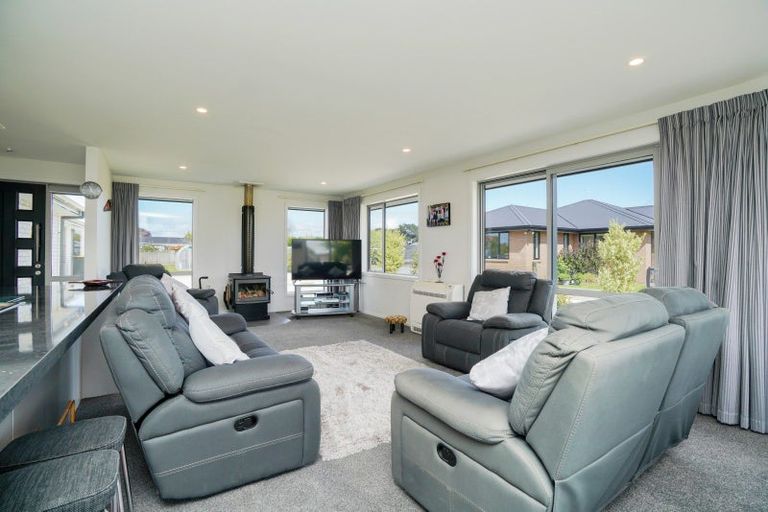 Photo of property in 34 Kirkbride Street, Wallacetown, 9816