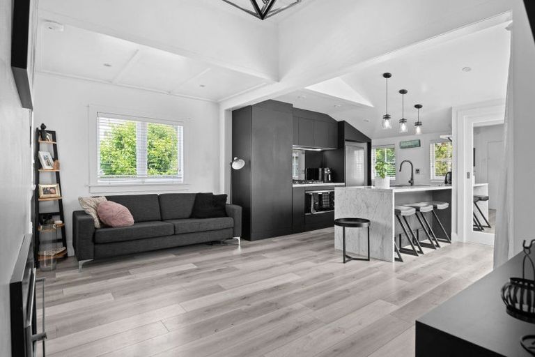 Photo of property in 100 Queens Avenue, Frankton, Hamilton, 3204