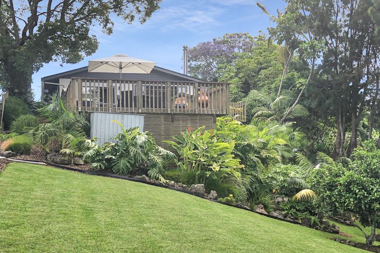 Photo of property in 35 Skudders Beach Road, Kerikeri, 0294