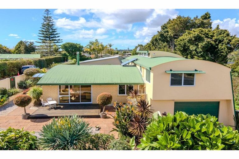 Photo of property in 89 Hone Heke Road, Kerikeri, 0230