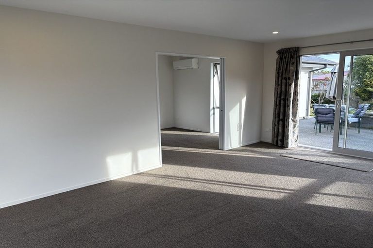 Photo of property in 26 Stacey Place, Woolston, Christchurch, 8062