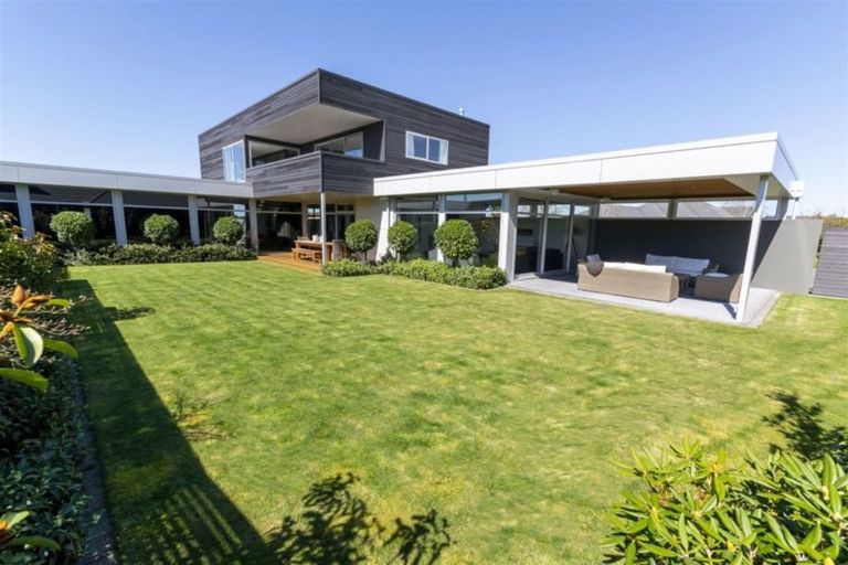 Photo of property in 1 Grosvenor Lane, Rangiora, 7400