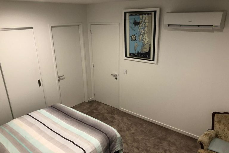 Photo of property in 28 Catalina Bay Drive, Hobsonville, Auckland, 0616